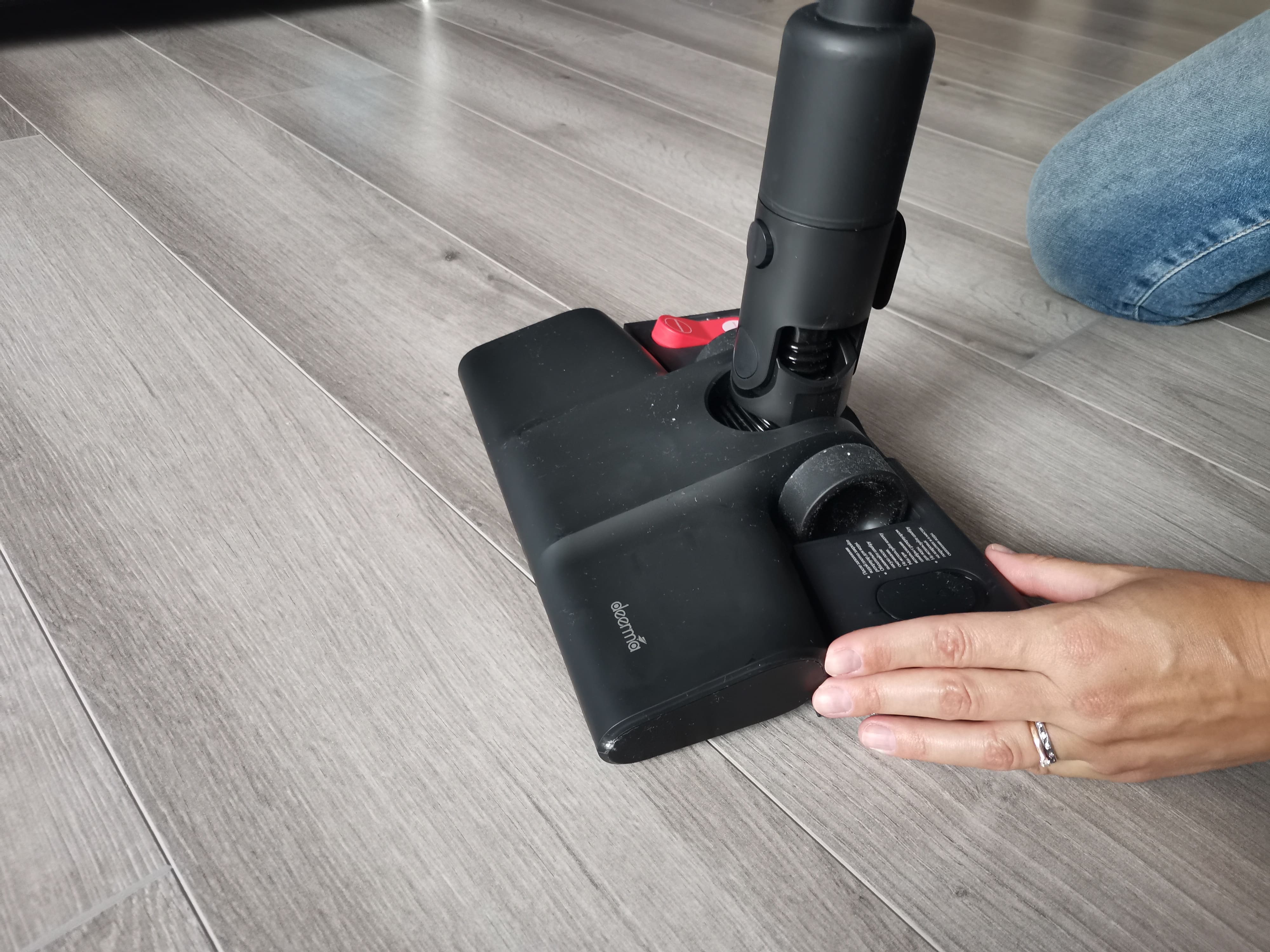 Deerma T20W влажная уборка